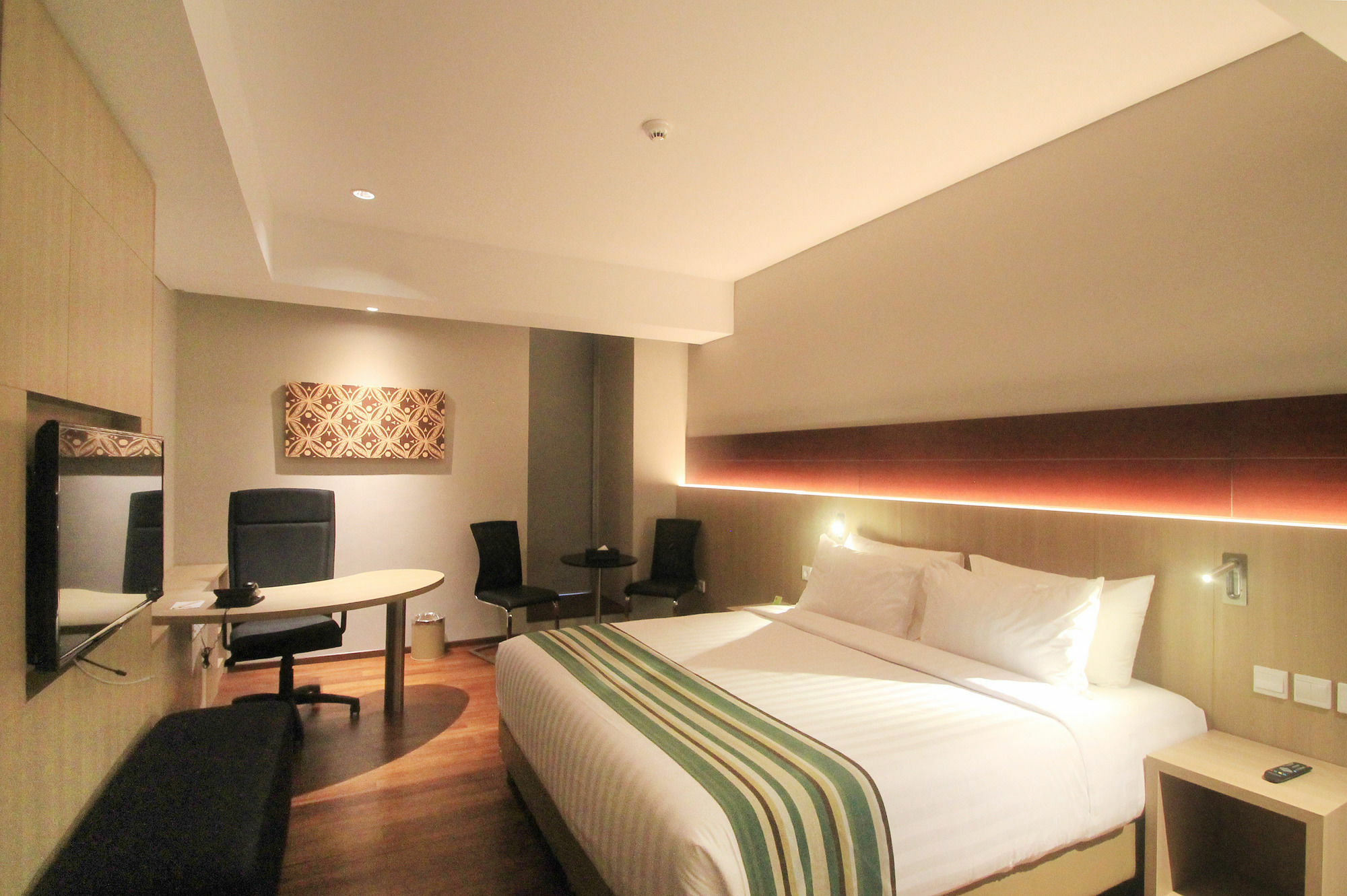 Ra Premiere Simatupang Hotel Cilandak  Exterior photo